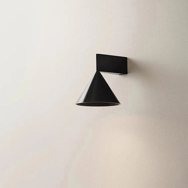 Naomi Wall Lamp