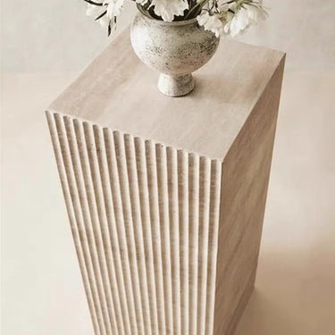 Nissa Vase Display Stand