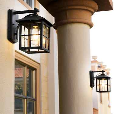 Miggy Outdoor Wall Lamp
