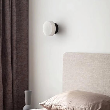 Nicola Wall Lamp
