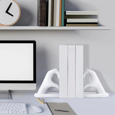 Alarice Love Gesture Bookend