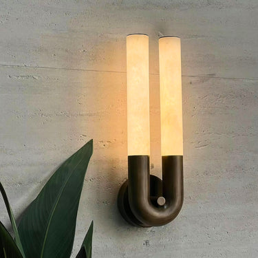 Petronila Wall Lamp