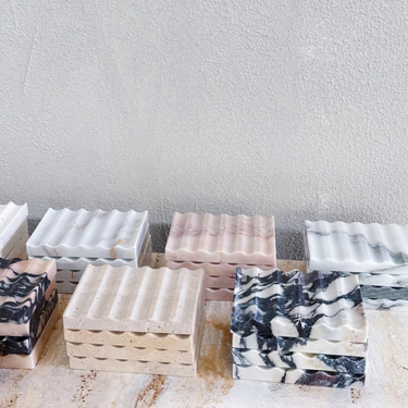 Nerea Marble Wave Soap Dish