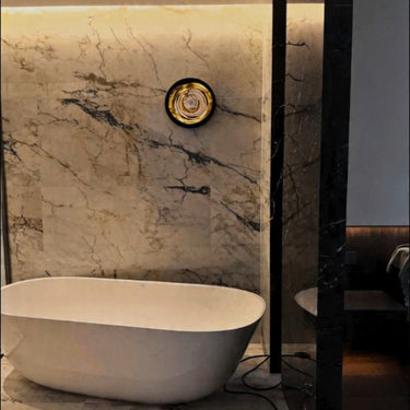 Tyr Wall Lamp