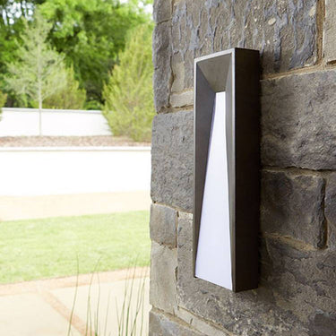 Divia Modern Outdoor Wall Lamp