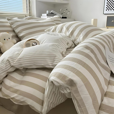 Elenorra Classic Striped Bedding Set