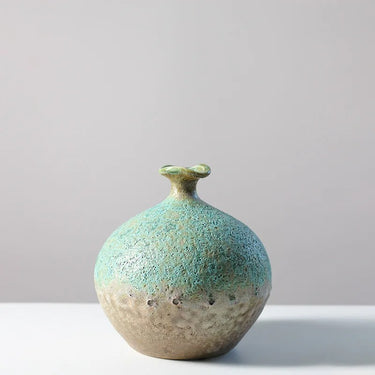 Safiya Ceramic Vase