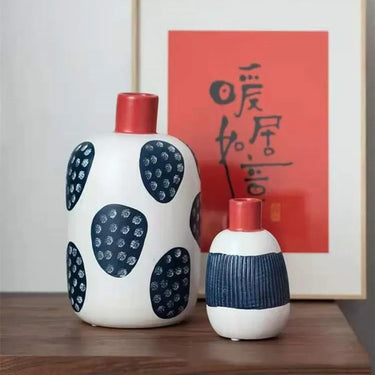 Waimara Vase