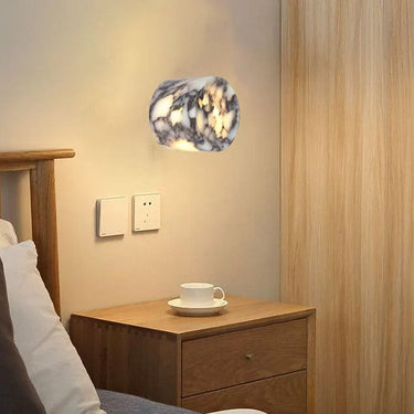 Stura Wall Lamp