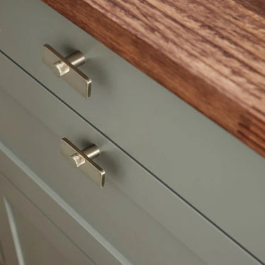 Toni Door & Cabinet Handle
