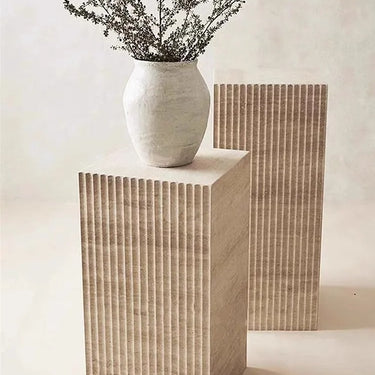 Nissa Vase Display Stand