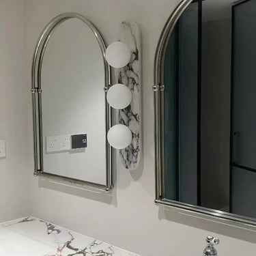 Vittoria Wall Lamp