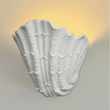 Nives Shell Wall Lamp