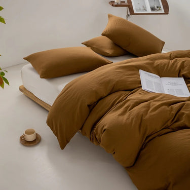 Elenorra Classic Bedding Set