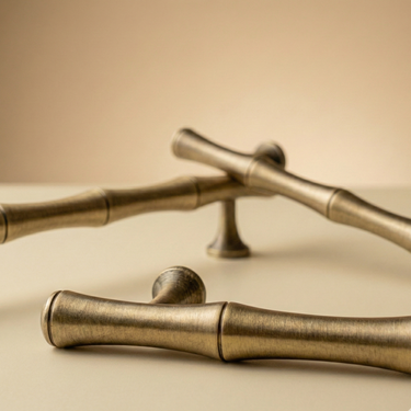 Erik Solid Brass Cabinet Handle