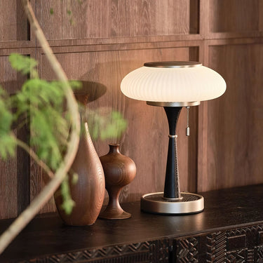 Cassandra Table Lamp