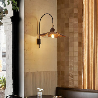 Flora Bloom Wall Lamp