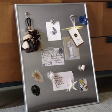 Amadeo Magnetic Frame