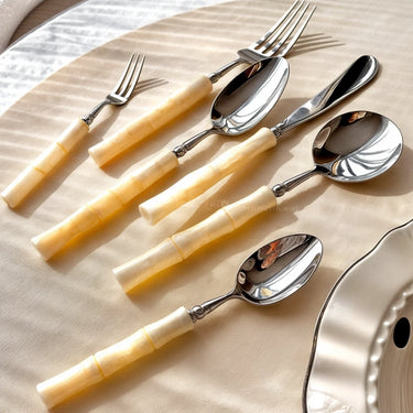 Sethena Cutlery