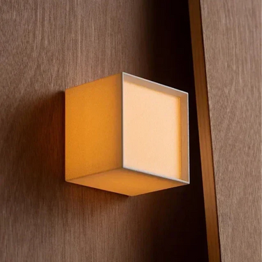 Tracy Fabric Wall Lamp