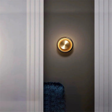 Nami Wall Light