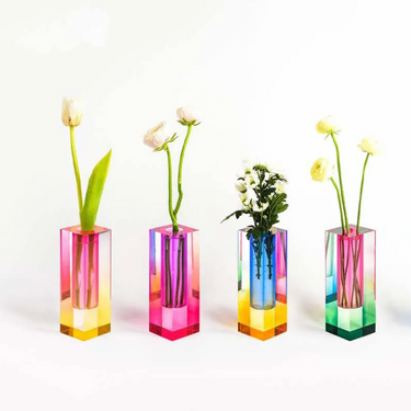 Vanessa Vase Collection
