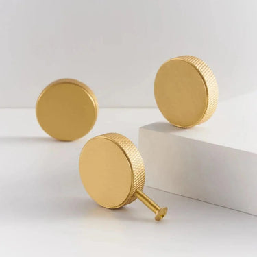 Ayah Brass Knurled Knobs