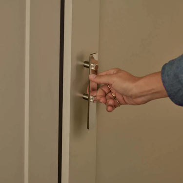 Toni Door & Cabinet Handle