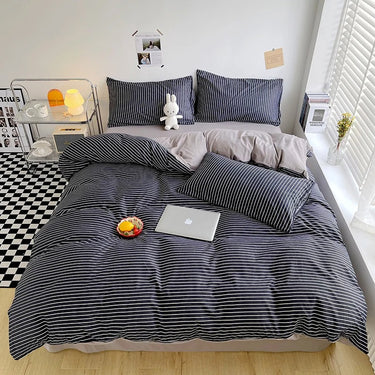Onelia Checkered & Stripped Bedding Set