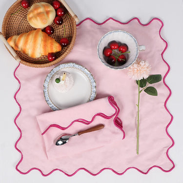 Meera Dinner Napkins (Set of 4)