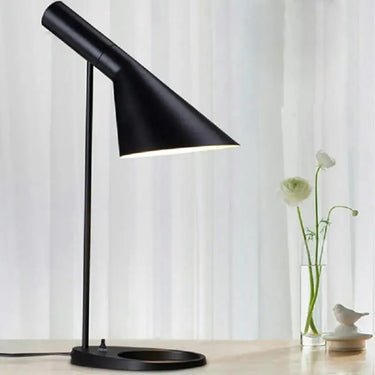 Nordisk Desk Lamp
