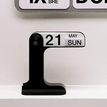 Rebeca Desk Calendar