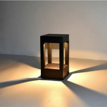 Bexley LED Lawn Lamp