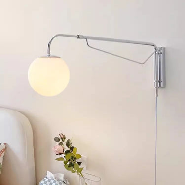 Maia Wall Lamp