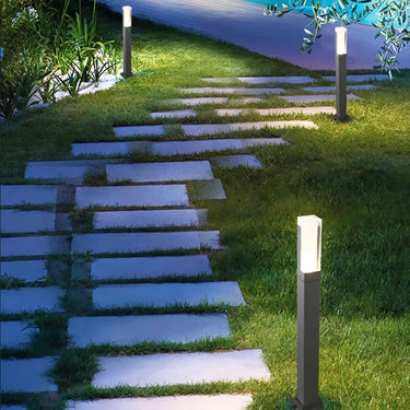 Mara LED Lawn Light