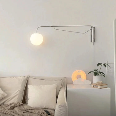 Maia Wall Lamp