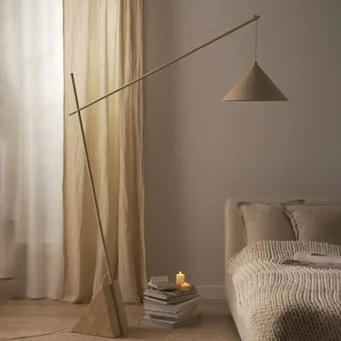 Delieh Floor Lamp