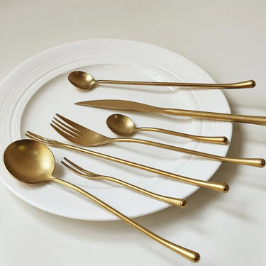 Aislenne Cutlery