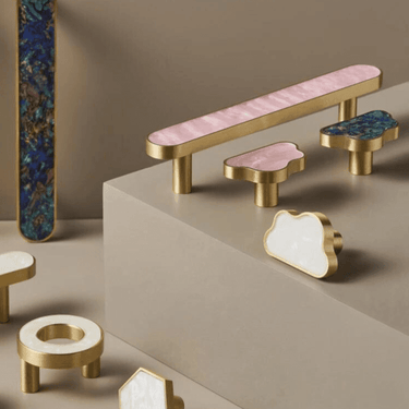 Angelique Brass Knobs