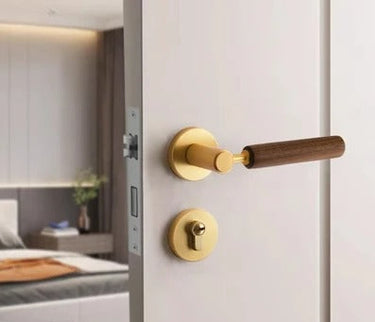 Guinevere Door Lock Set