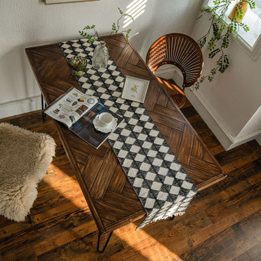Diamond Tassel Woven Table Runner